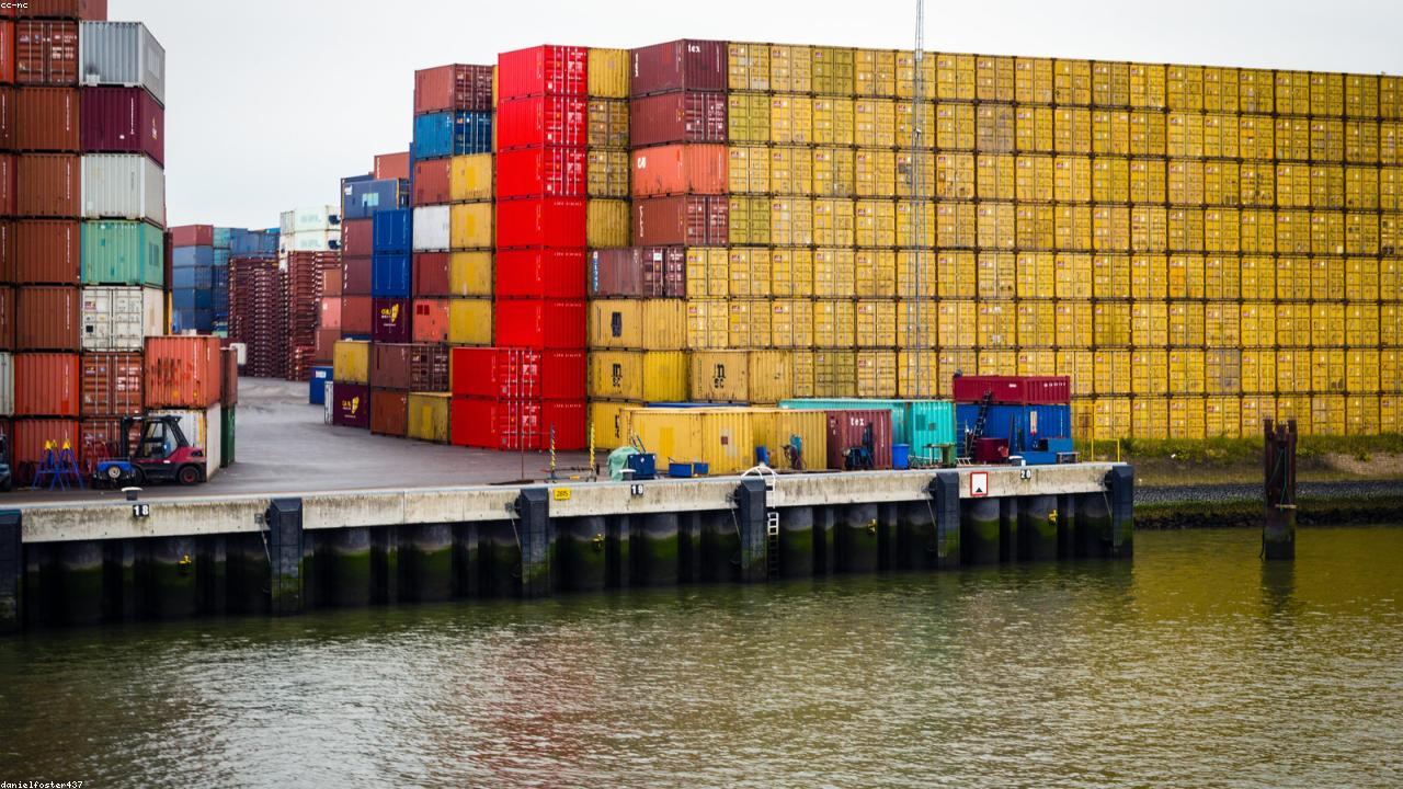 Learmond Supply Chain hero image